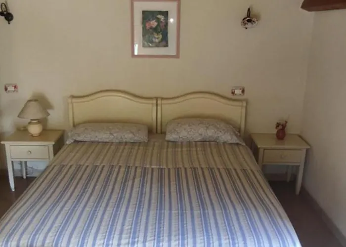 Santa Maria 2 住宿加早餐酒店 *